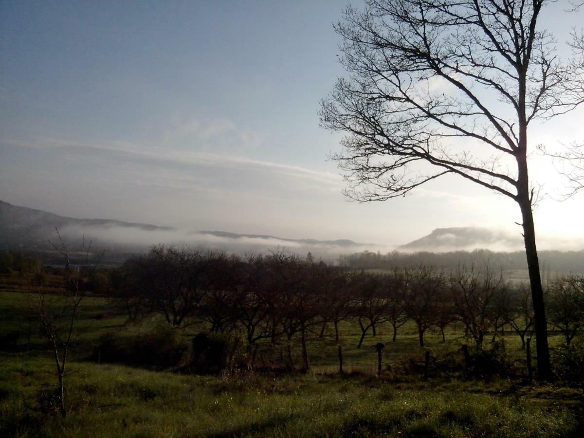 La Chabotine Bed & Breakfast Allas-Les-Mines Bagian luar foto