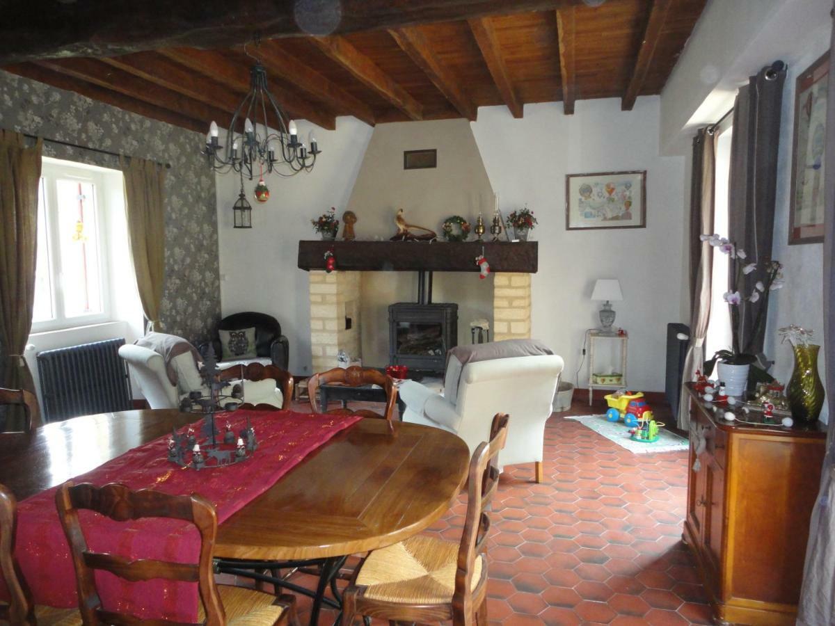 La Chabotine Bed & Breakfast Allas-Les-Mines Bagian luar foto